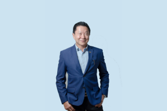 Milton Seigi Hayashi explica que a mastopexia é la cirugía que eleva y rejuvenece sin perder naturalidad e devolve proporção ao tórax.