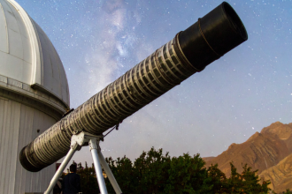 Chile Astronómico: Innovación y Liderazgo Tecnológico en Observación del Universo