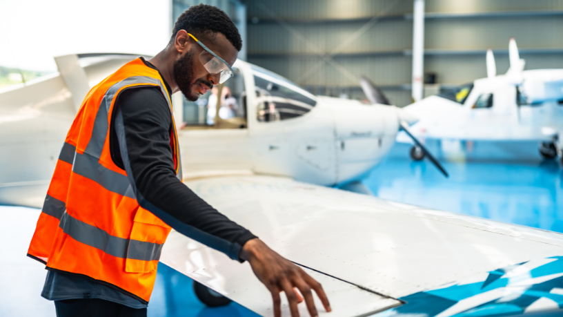 T-40 Newen: el nuevo avión de entrenamiento chileno que reposiciona la industria aeronáutica en América Latina